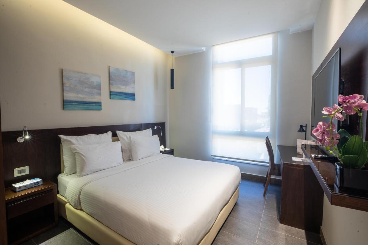 The Compass Hotel Амман Екстер'єр фото